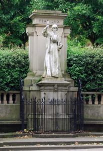 Statua di Nightingale, London Road, Derby