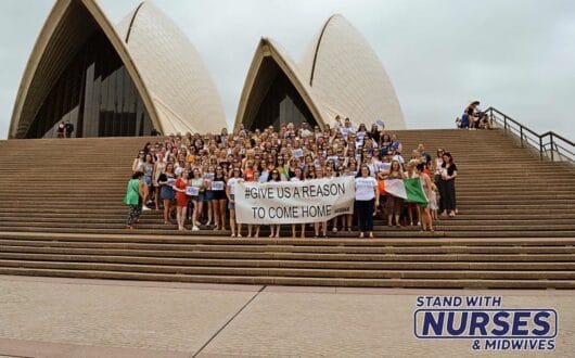 Today over 250 Irish nurses working in Sydney stand together to send a message of support to all Irish nurses and midwives on the up coming strike on January 30th.